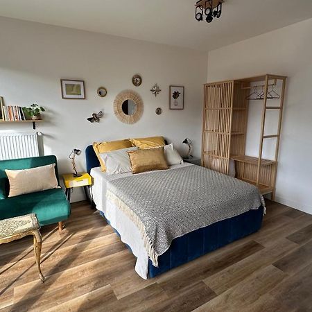 פוטו Studio Confort - Proche La Defense - Stade Arena - Paris 10 Min - Ideal Affaires Tourisme מראה חיצוני תמונה