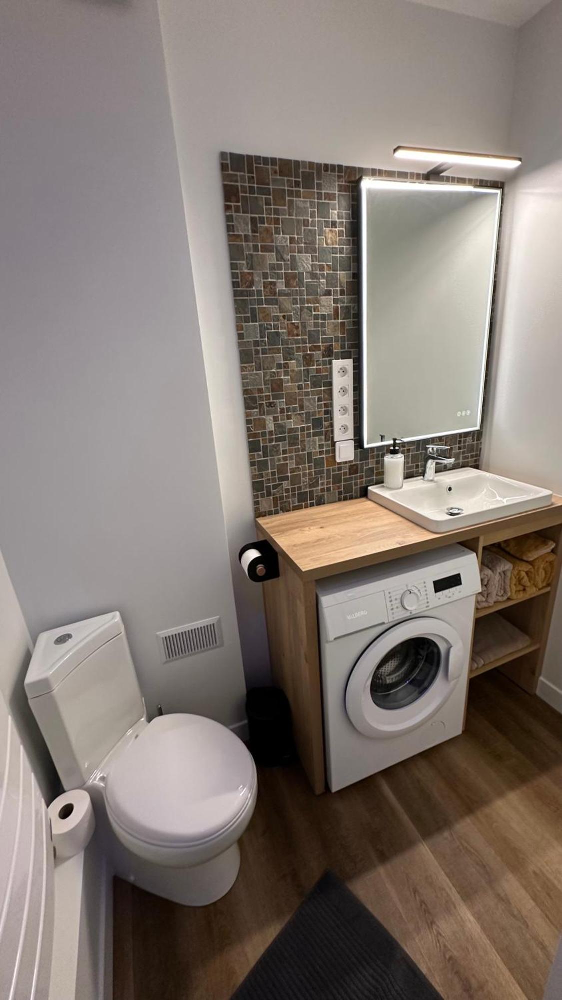 פוטו Studio Confort - Proche La Defense - Stade Arena - Paris 10 Min - Ideal Affaires Tourisme מראה חיצוני תמונה