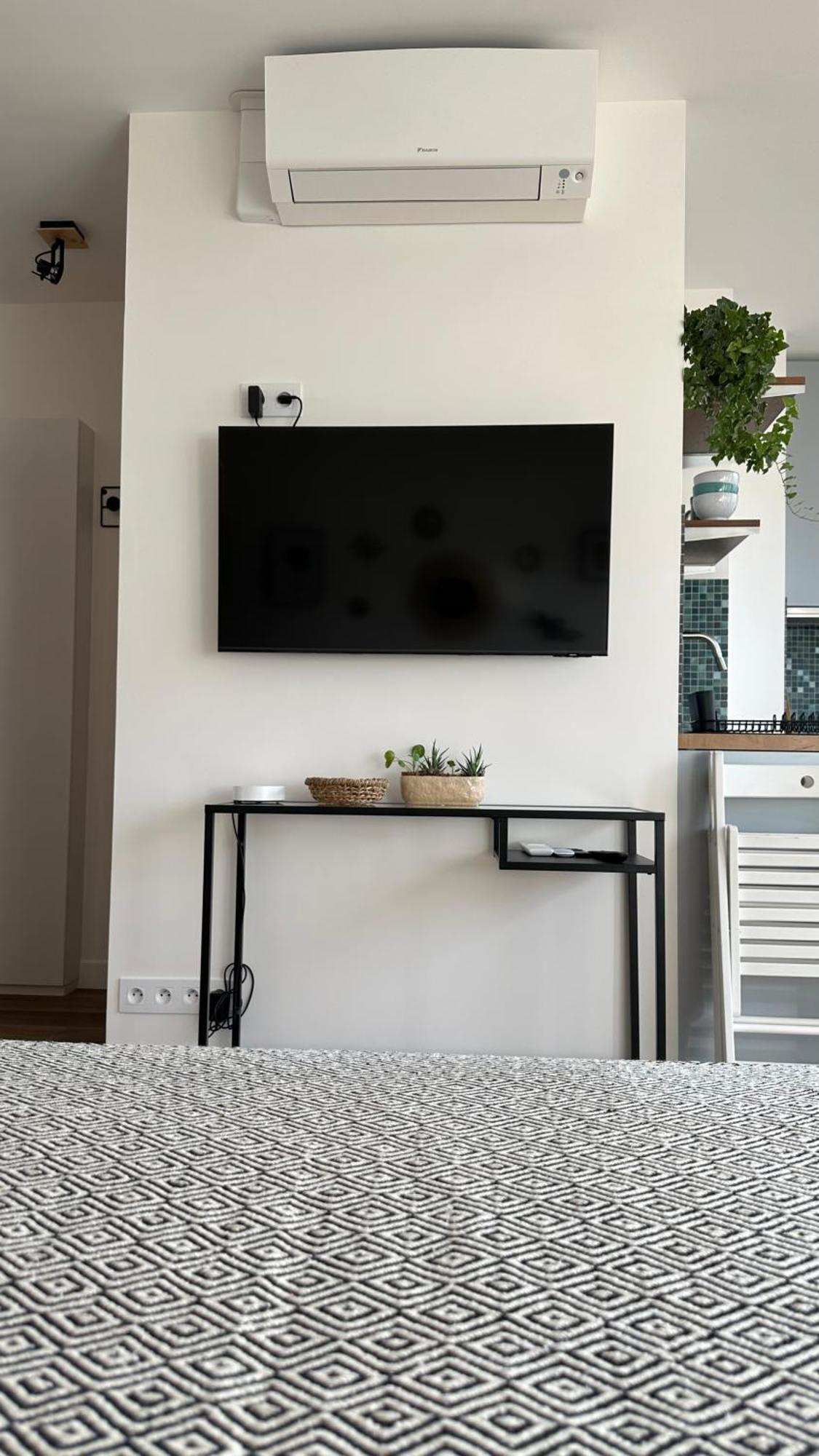 פוטו Studio Confort - Proche La Defense - Stade Arena - Paris 10 Min - Ideal Affaires Tourisme מראה חיצוני תמונה